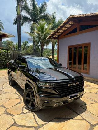 RAM RAMPAGE 2.0 HURRICANE 4 TURBO GASOLINA R/T 4X4 AUTOMÁTICO